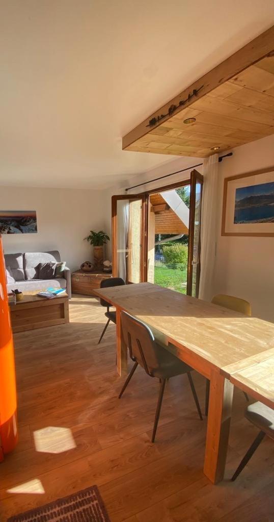 Appartement Au Calme Avec Vue Sur Les Montagnes. 塞夫里耶 外观 照片
